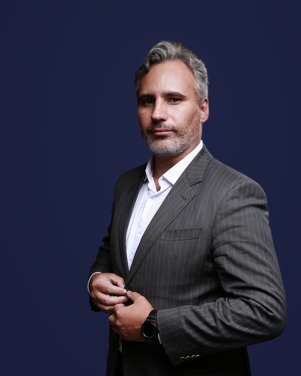 Henrique Burns, sócio fundador da Burns Advocacia